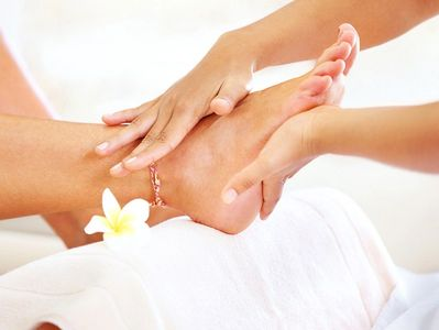 Hand and Foot Treatment at Majestic Aesthetics by Jaki, Columbus OH